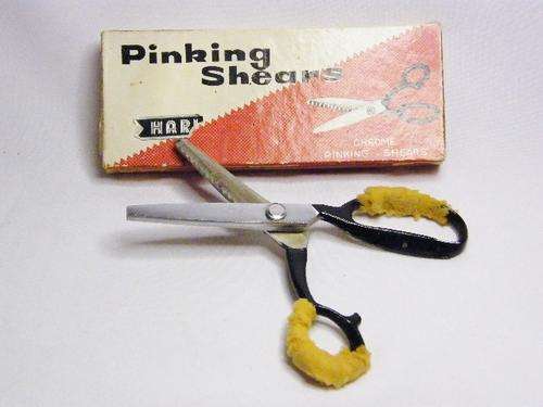 Vintage Chrome Pinking Shears - used to cut zig zag line in fabric - as per photo