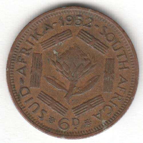 SAU Silver 1952 Sixpence - brown in colour - possible minting error - as per photo