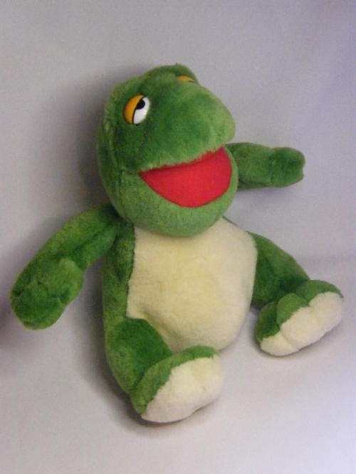 Meneer Kikvars stuffed toy - made by IZZ - as per photo