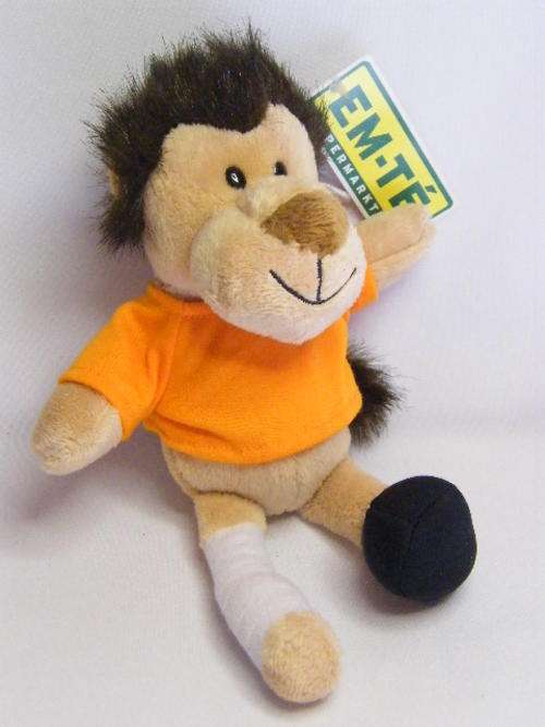 Dutch soccer lion no 3 with EM-TE ear tag - as per photo