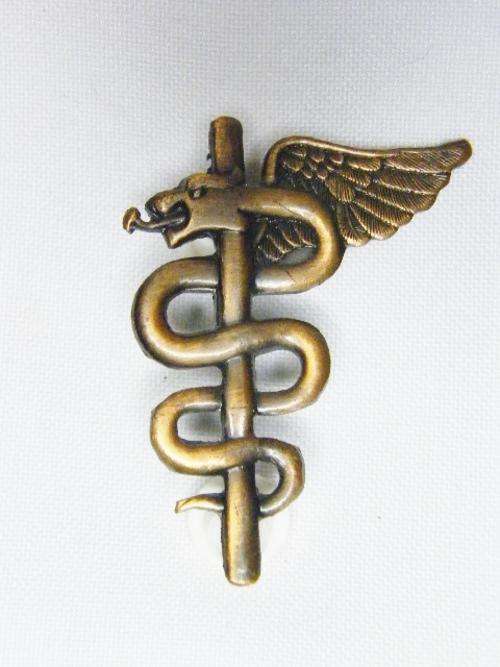 SA Medical qualification breast badge - as per photo