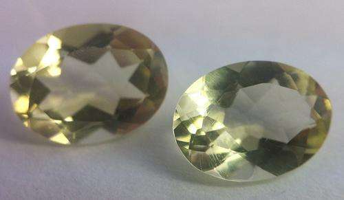2 x Lemon quartz crystals - Total of 1.86 carats - as per photo