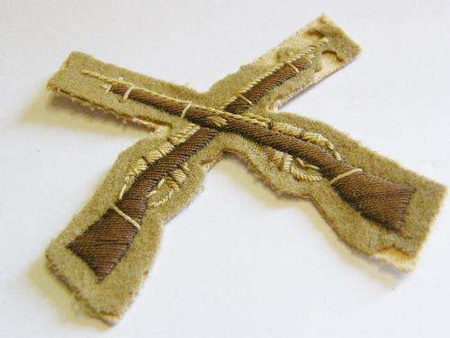 WW1 British Army weapons training instructor marksman badge - as per photo