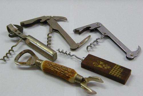 Lot of 5 bottle openers & corkscrews - as per photo