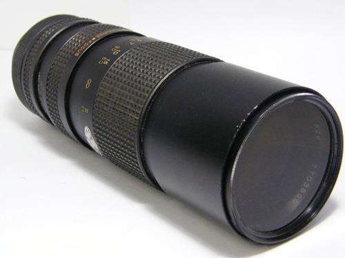 RMC Tokina 1:45 F75-260mm zoom lens - as per photo