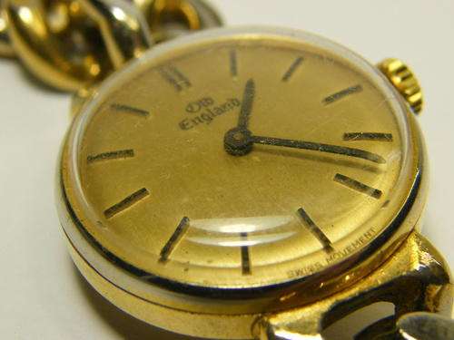 Vintage Old England manual wind ladies watch - as per photo