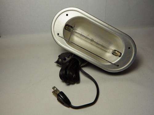 Vintage camera halogen light - 100 volt SAGA industries