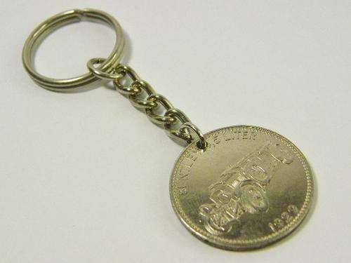 1929 Bentley 4.45 litre - Shell sportwagon token keyring - as per photo
