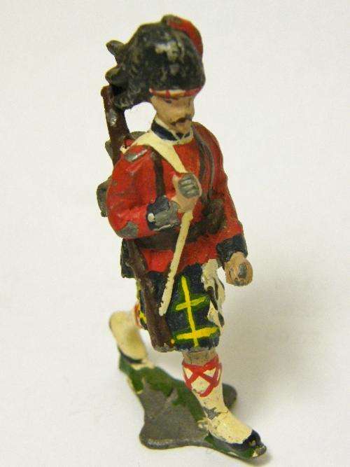 Vintage Scottish lead soldier - as per photo
