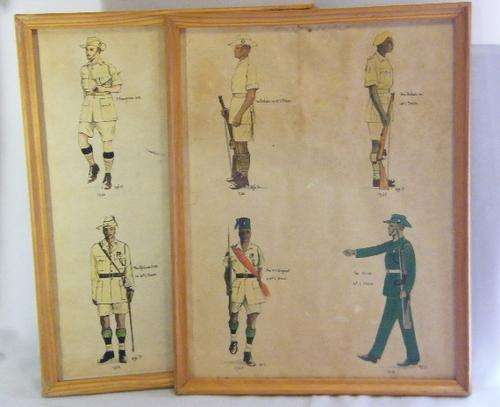 Lot of 2 prints depicting different military uniforms - as per photo