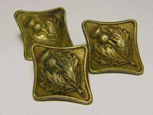 Lot of 3 Scottish cairngorm rank pips badges - as per photo