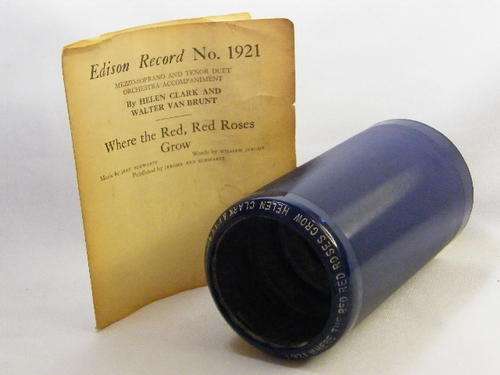 Edison Blue Amberol phonograph record # 1921 Where the red red roses grow by Helen Clark & Van Brunt