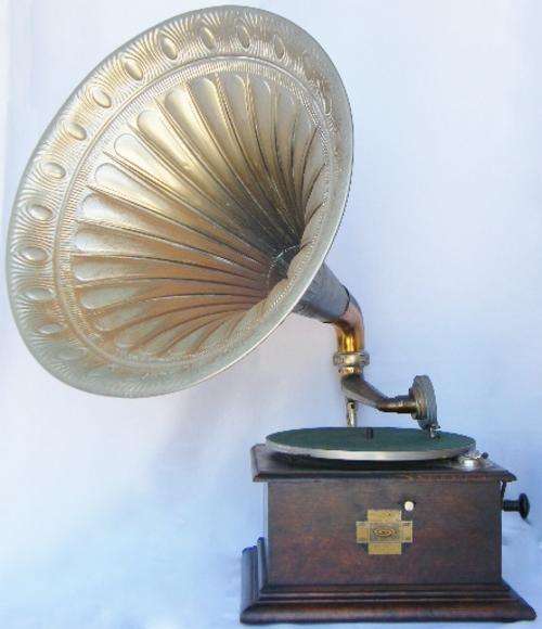 Antique Parlophone horn gramophone with original horn & parlophone soundbox - working - Circa 1905