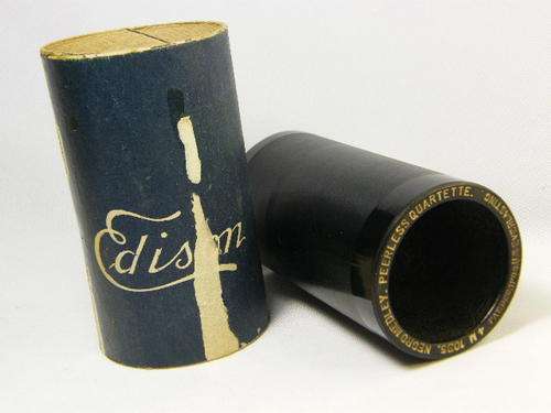 Edison Blue Amberol phonograph record # 4 M - 1035 Negro Medley by Peerless Quartette