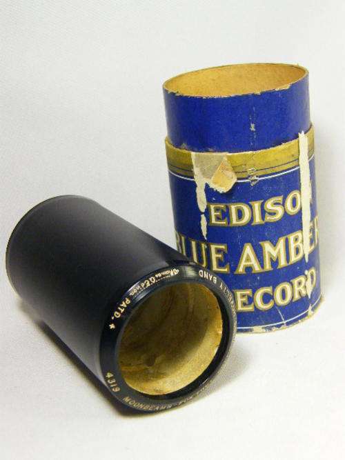 Edison Blue Amberol phonograph record # 4319 Moonbeams Fox trot by Green Bros. Novelty Band