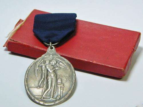 WW1 Masonic silver peace medal - Peace 1919 - in box with name - TA Mundy P.M.PDGS - as per photo
