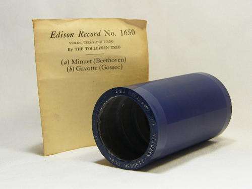 Edison Blue phonograph record # 1650 Minuet - Gavotte by The Tollefsen trio - as per photo