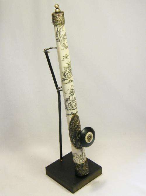 Vintage Chinese Opium pipe with bone/tooth stem with scrimshaw artwork - a real masterpiece