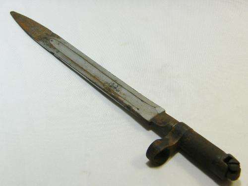 Russian SKS paratrooper blade bayonet - no scabbard - as per photo