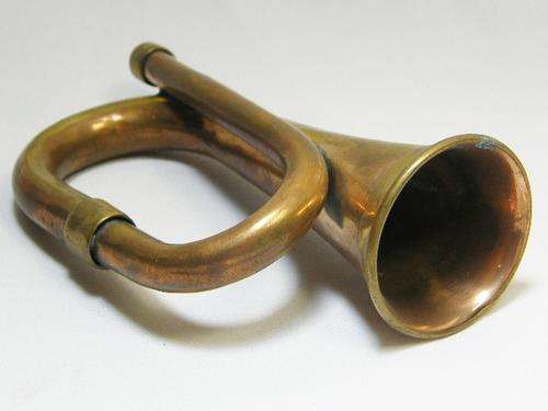 Vintage copper & brass hunting horn - no mouthpiece - as per photo
