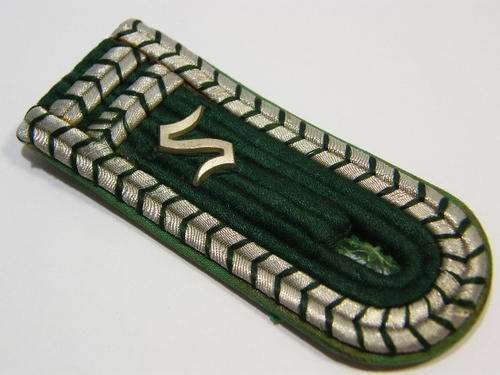 East German Police Officer Schuler 2 Years Rank Epaulette - As per photo