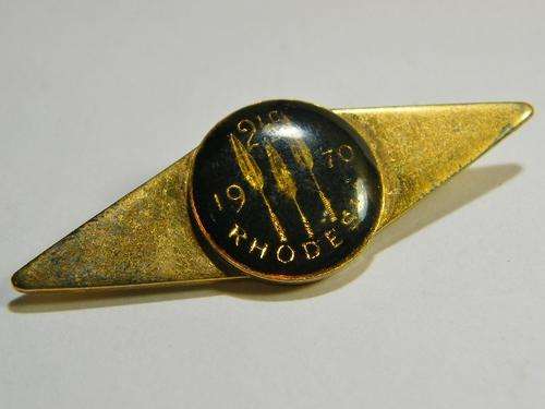 1970 Rhodesia gilded 2 1/2 cent coin brooch - as per photo