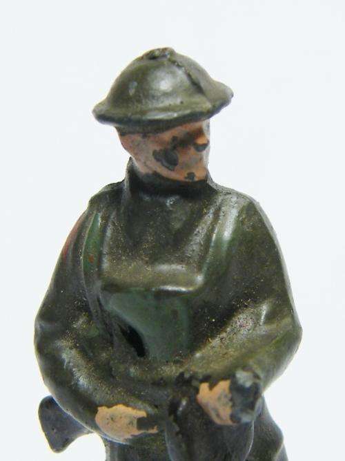 Vintage British lead soldier with Thompson submachine gun - Britains Ltd - as per photo
