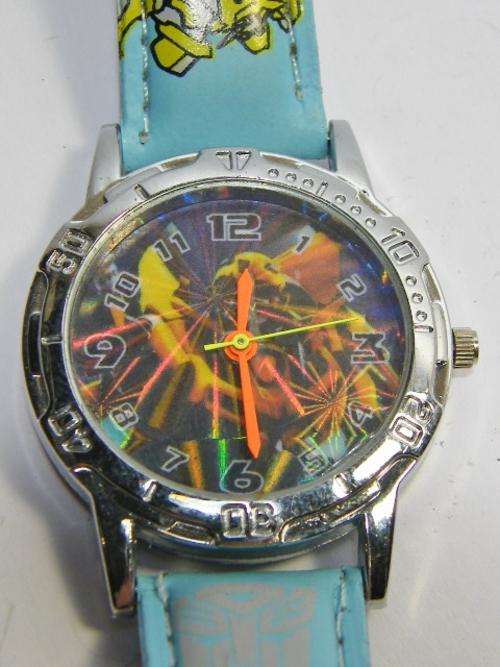 Transformers child's watch with Bumblebee on dial - working - BIGBIGSALE