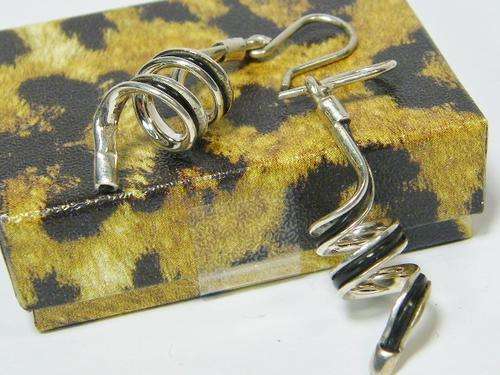 Pair of sterling silver earrings with elephant hair - as per photo
