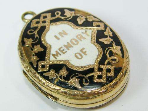 Antique mourning pendant that belonged to wife of Crimean War soldier - as per photo