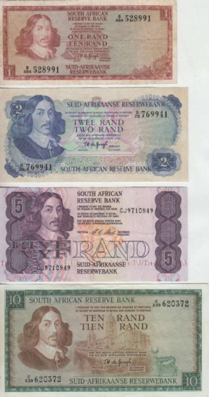 Lot of 4 old SA banknotes in very nice condition - as per photo