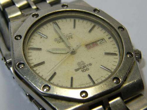 Seiko Quartz Sports 100 mens watch - not working - as per photo