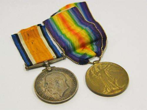 Pair of WW1 medals issued to 7266 Lance Corporal JD Turnbull of SA 12th Infantry - as per photo