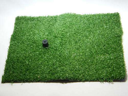 Golfing driving practice artificial grass mat with rubber tee holder - as per photo