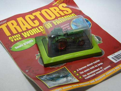 Deutz 3005 - 1967 model tractor die-cast with issue 110 of 'Tractors and the world of farming'