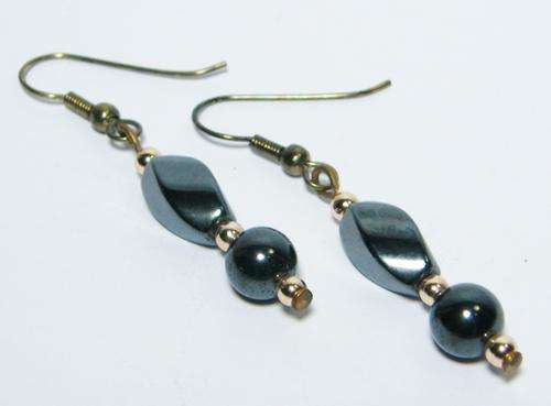 Pair of vintage hematite earrings - @ CRAZY R1 start