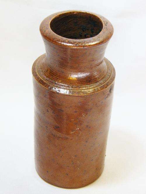 Antique clay ink bottle - @ CRAZY R1 Start