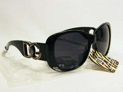 Pair of DG eyewear sunglasses - DG 26800 - as per photo