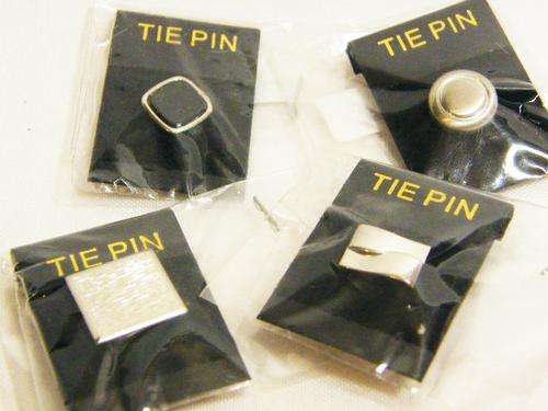 Lot of 4 tie pins - @ CRAZY R1 start