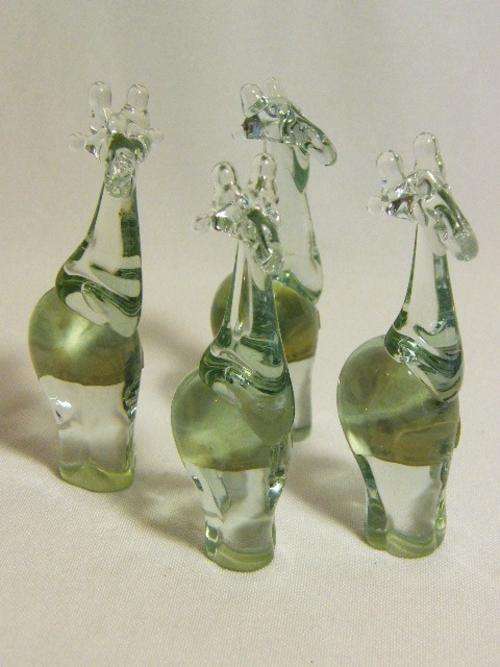 Lot of 4 vintage handmade Ngwenya glass giraffe figurines - as per photo