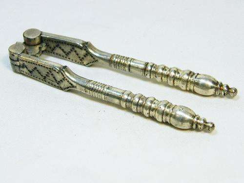 Antique silver plated nutcracker - market Silbert - as per photo