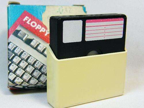Vintage floppy disk lighter in original box - not working - as per photo