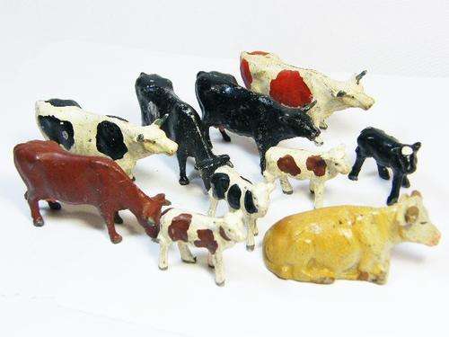 Lot of 10 metal farm animals / cattle - as per photo