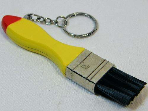 Electric lighter in shape of paintbrush with key ring - as per photo