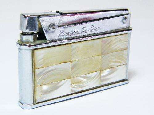 Vintage Dream Deluxe automatic lighter - as per photo