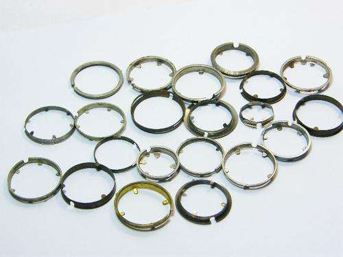 Lot of 20 vintage watch movement rings - different sizes - as per photo