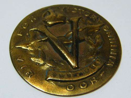 WW2 SA Airforce Victory badge - as per photo