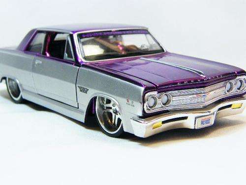 1965 Chevrolet Chevelle malibu SS model car - scale 1/24 - Maisto Pro Rodz - excellent condition