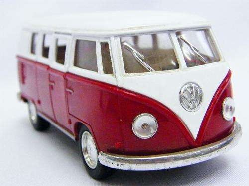 1962 Volkswagen Classical bus - scale 1/32 - pull back action - Kinsmart - as per photo