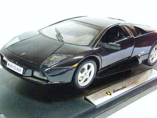 Lamborghini Murcielago model car by Welly - right mirror missing - as per photo